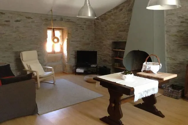 Casa Da Caroline * Freixo de Espada à Cinta