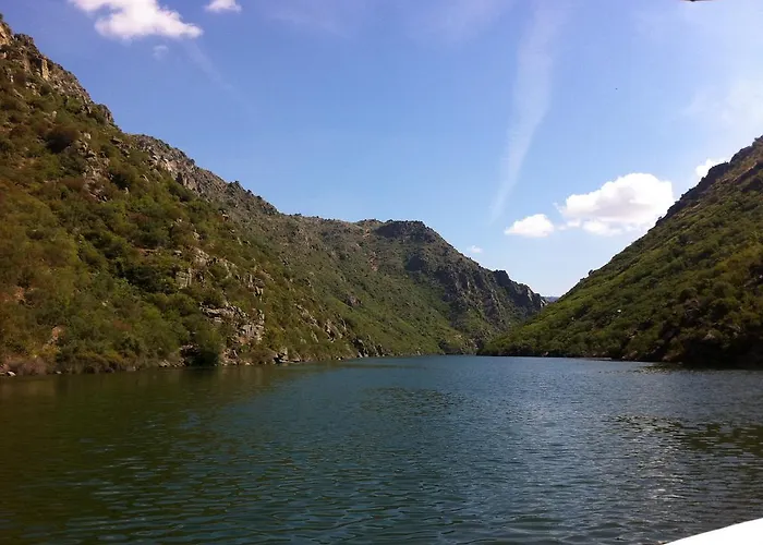 Casa Da Caroline * Freixo de Espada à Cinta